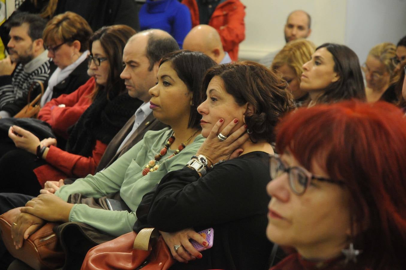 Acto institucional contra la violencia de género en la Asamblea de