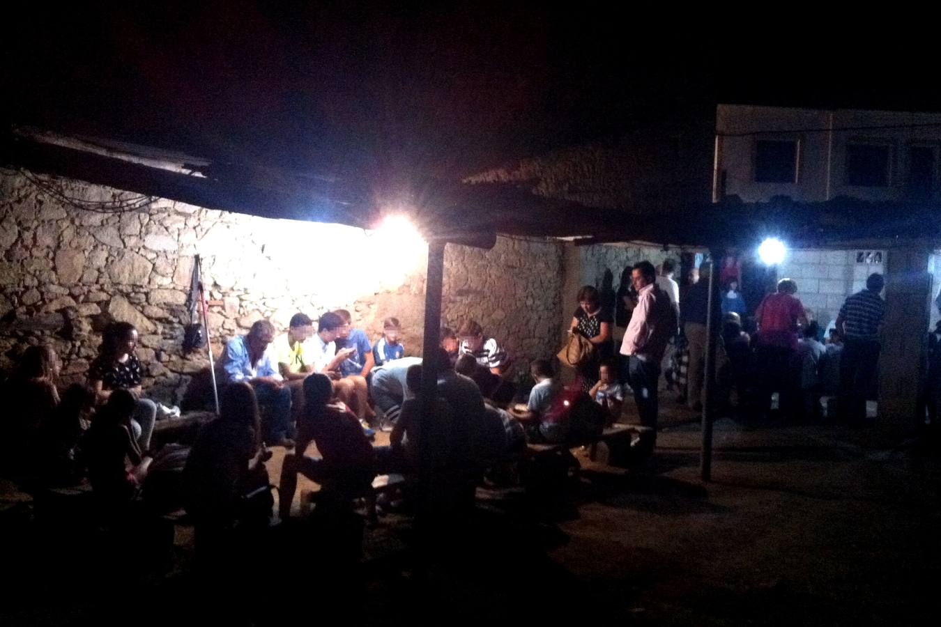 Esta noche el dinero vuela en Zarza de Montánchez