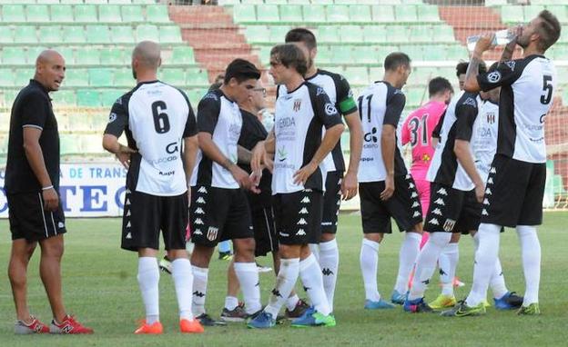 Imagen de archivo de Nafti dirigiéndose al equipo. /Hoy
