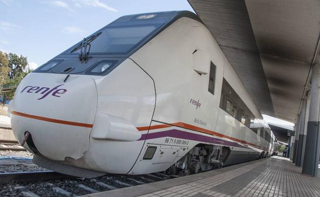 Fomento asume el coste de la línea Madrid-Puertollano-Extremadura
