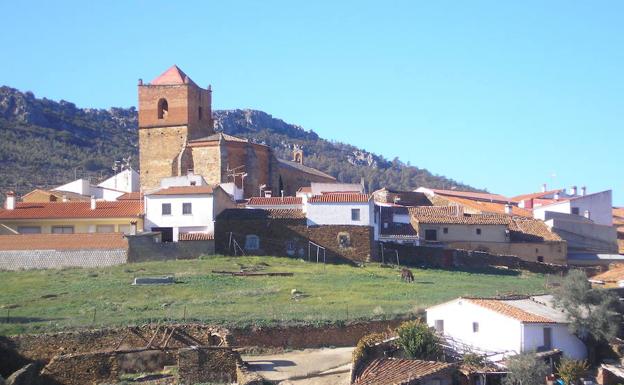 Higuera de Albalat, en su segunda ubicación tras el ‘ataque’. :