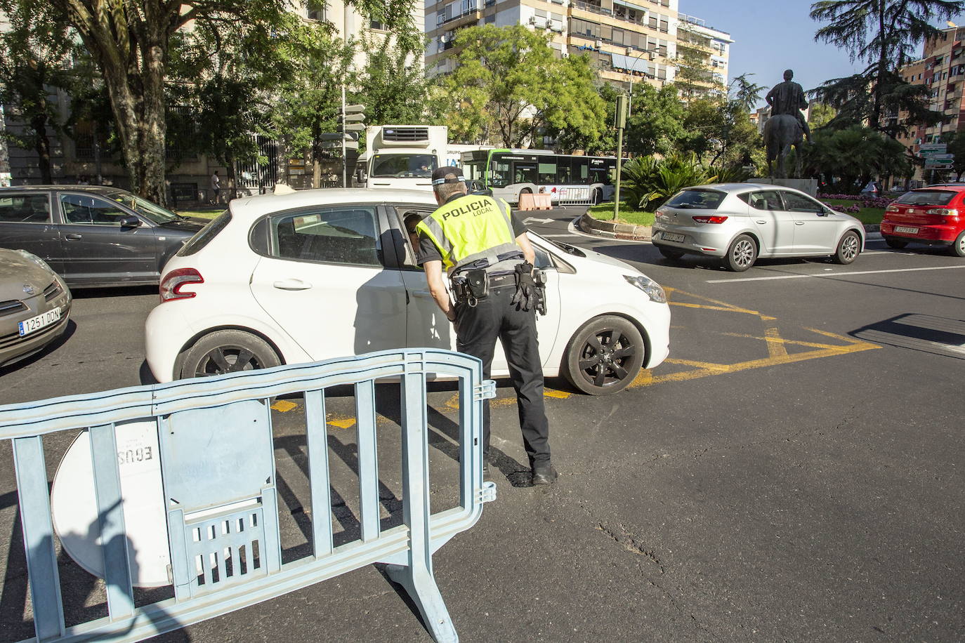 El PP pide a Salaya que solucione los problemas de la Policía por la