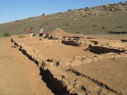 Uno de los cinco yacimientos encontrados y que se han excavado durante cuatro meses por dos arqueólogos y cinco peones. / MPAZ/