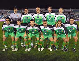 Arriba y de izquierda a derecha, 'Pichu', Torrecilla, David Cortés, Juan Carlos y Cidoncha. Agachados, Luismi, Víctor, Peña, Ito, Juanma y Sabino. / C.MORENO/