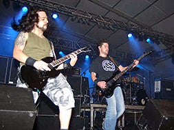 El grupo Soziedad Alcohólika durante un concierto.|HOY/