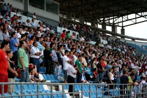 La afición vuelve a responder con su presencia en el Nuevo Vivero. / E.P./