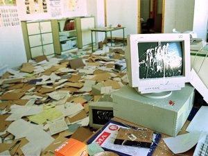 En las aulas de los colegios la indisciplina a veces se convierte en violencia. :: HOY/