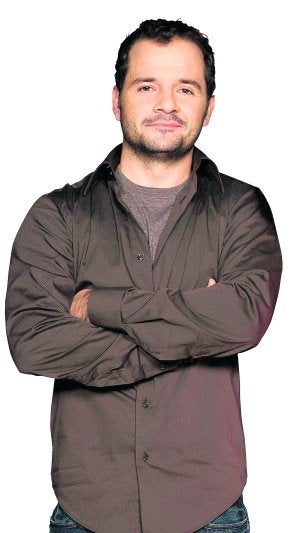 Estuvo en 'Sé lo que hicisteis' (La Sexta) hasta el pasado enero. :: LA SEXTA Protagoniza la obra junto al actor Ricardo Castella. :: ESN/