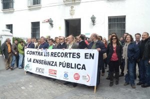 Protesta de los docentes en Mérida. :: HOY/