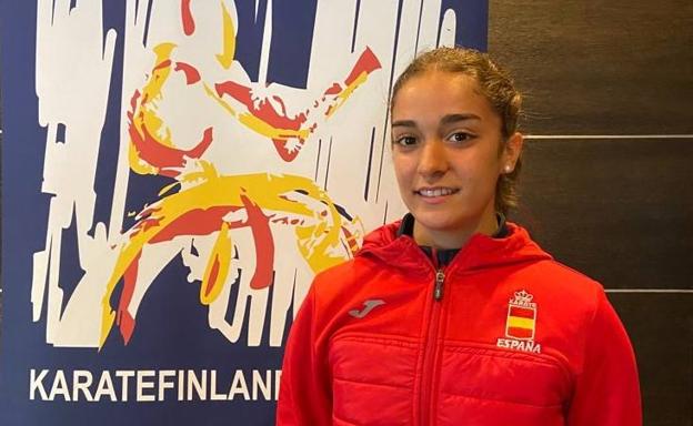Paola García lucha este viernes por una medalla en el Europeo de karate