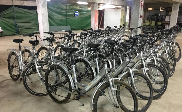 El Ayuntamiento pone en uso de nuevo treinta bicicletas para su préstamo en actividades concretas