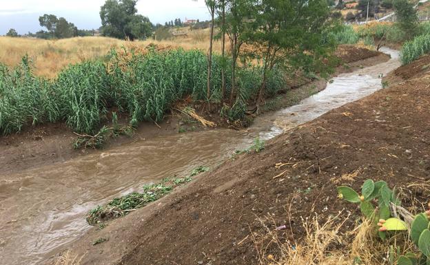 Vuelve a correr el agua con fuerza en el arroyo Harnina