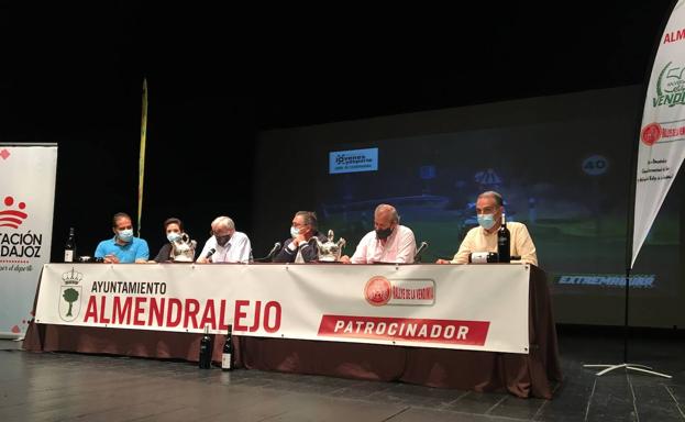 Un centenar de vehículos participan el sábado en el 50º Rallye de la Vendimia