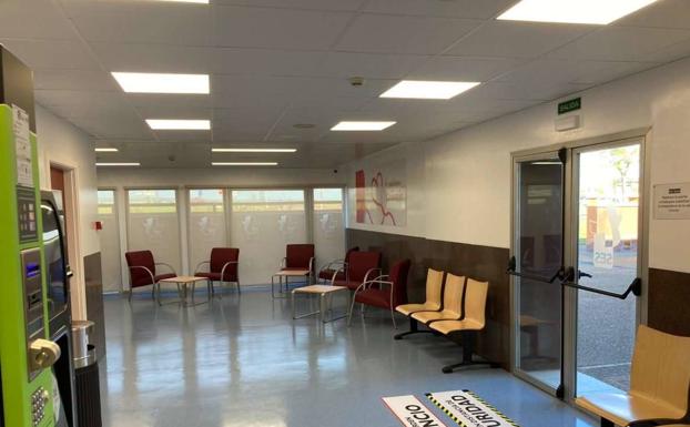 Sanidad abre un brote de covid en el Hospital Tierra de Barros con 4 casos