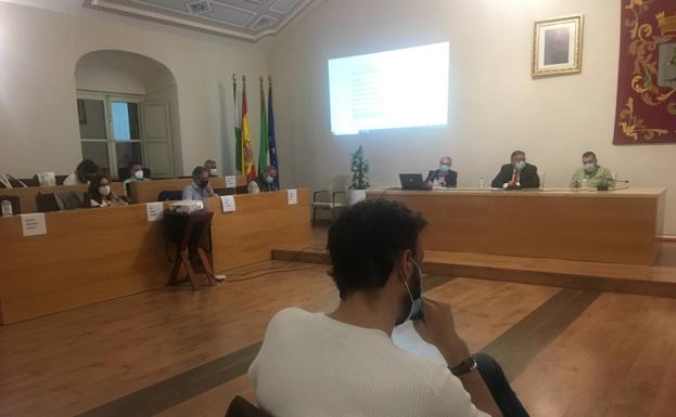 El Ayuntamiento aprueba bajar el IBI rústico del 0.95 al 0.85%