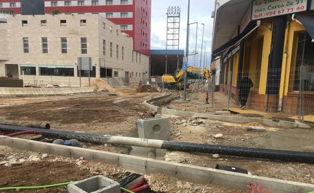La empresa de la plaza de Extremadura solicita una prórroga para terminar las obras