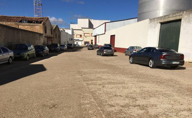 La subvención de 411.000 euros del Aepsa se destinará a pavimentar con hormigón calles de tierra