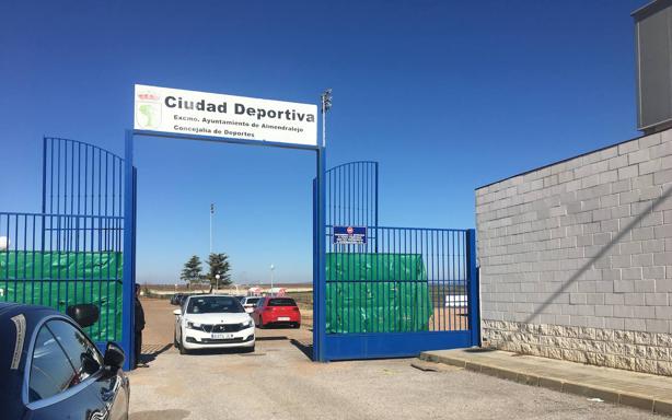 Inspección de Trabajo y Guardia Civil llegan a la Ciudad Deportiva a por documentación fiscal y laboral