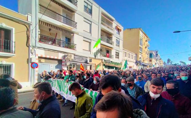 Agricultores de Almendralejo y la comarca han participado hoy en la manifestación de apoyo al campo