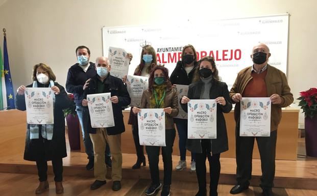 Unas 350 familias necesitadas reciben ayuda de las oenegés de la ciudad