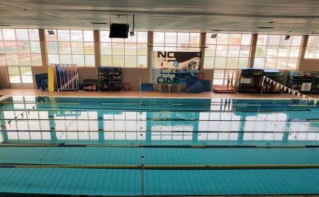 Este miércoles reabre la piscina climatizada tras el arreglo del quemador