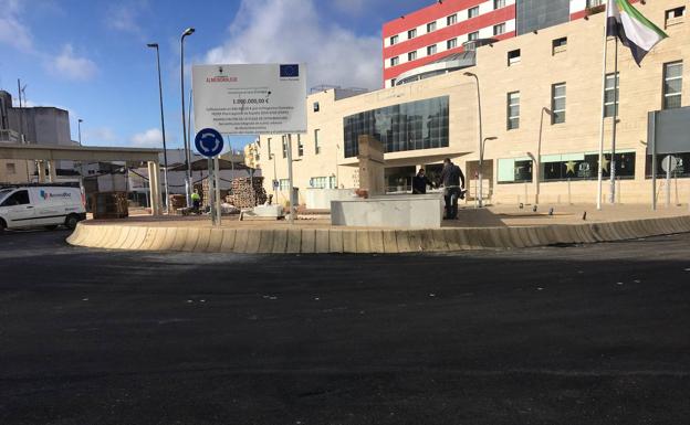 Este jueves por la tarde abre al tráfico la plaza de Extremadura