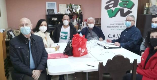 La Confederación de asociaciones de vecinos de Extremadura inicia en Almendralejo una gira por toda la región