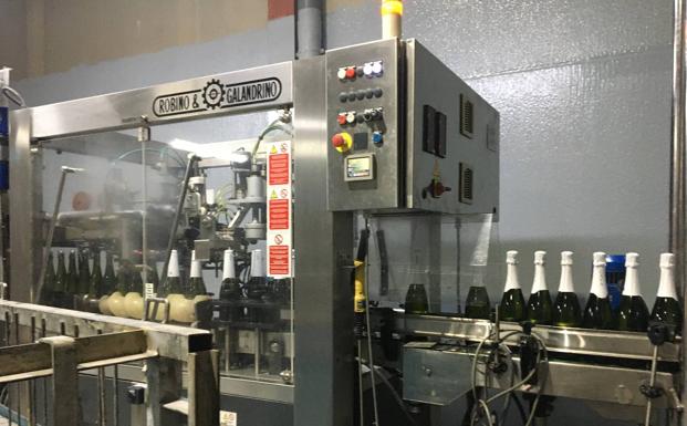 La justicia falla a favor de no limitar la superficie de viñedos para producir cava en la ciudad