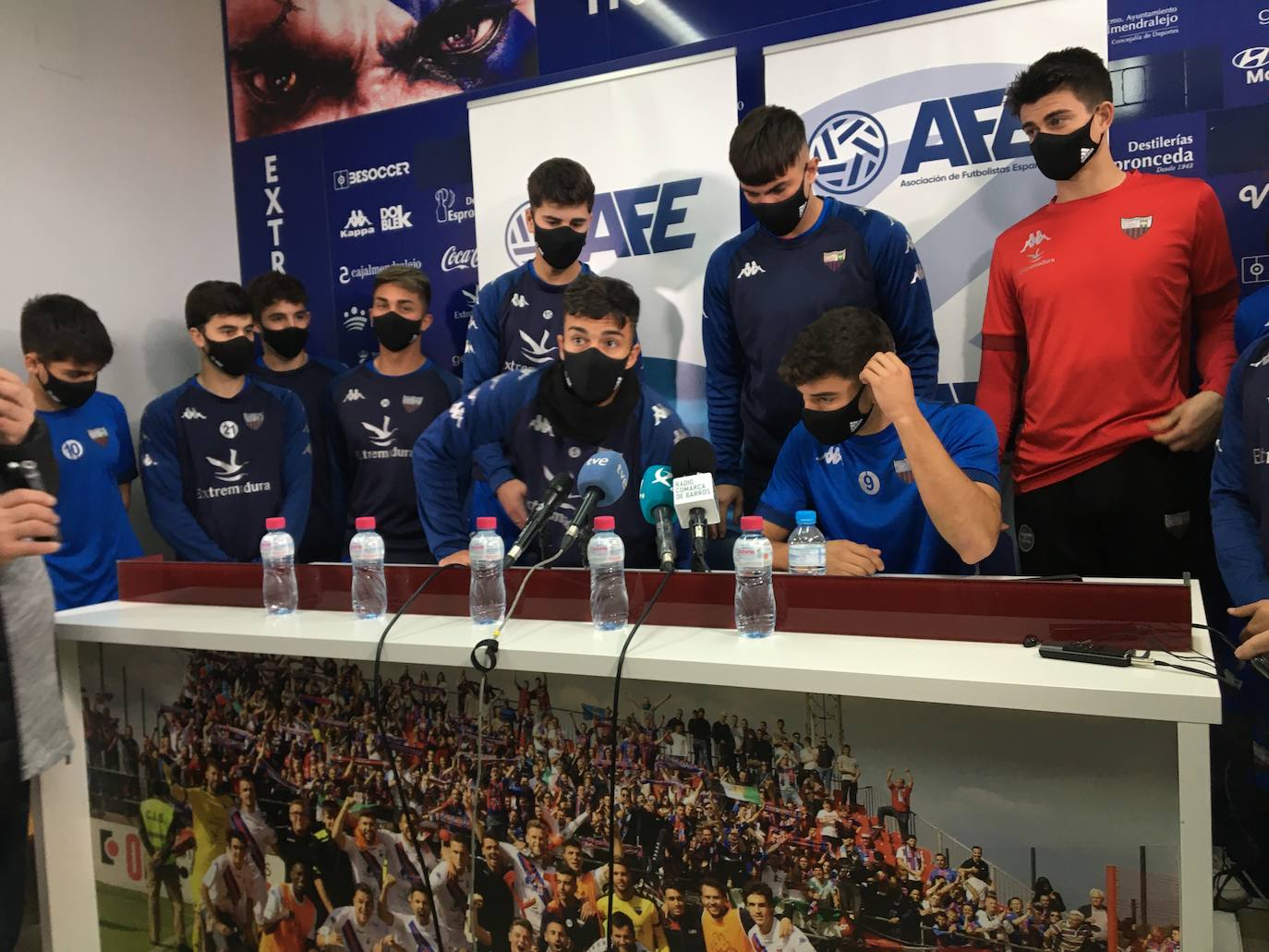El Extremadura UD no se presenta a jugar en Ferrol y será expulsado de la liga