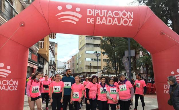 Cuatrocientas personas inscritas en el regreso de la Carrera de la Mujer