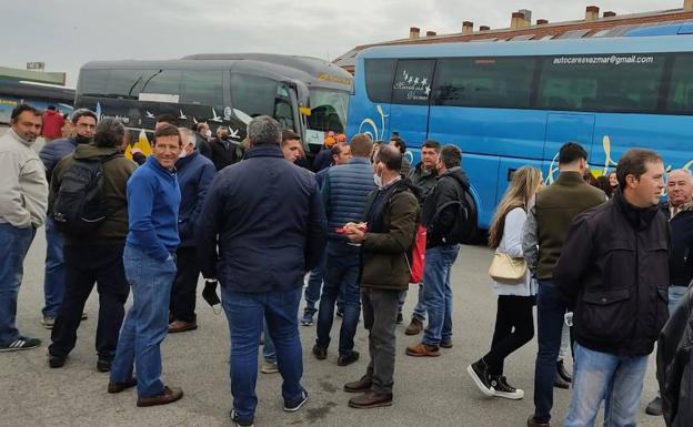 La Comunidad de Labradores y Ganaderos muestra su apoyo a los transportistas que secundan el paro