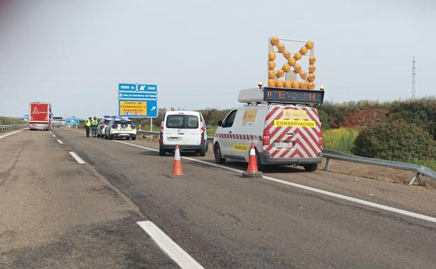 Un fallecido y dos heridos graves en un accidente con salida de vía en la A-66
