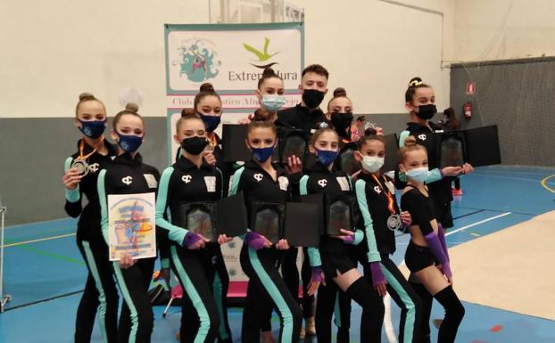 El Club Gimnástico logra 9 oros, 4 platas y 1 diploma de cuarta clasificada en el torneo nacional de Calamonte