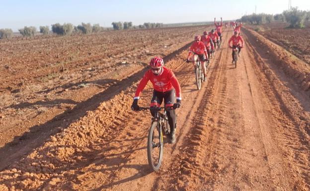 El Vendimiador se une a otros cincuenta clubes para pedir medidas que garanticen la seguridad de ciclistas