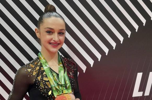 Irene Martínez logra imponerse a gimnastas de la selección española Senior absoluta en Valencia