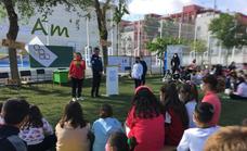 Deportistas olímpicos enseñan los valores del deporte a alumnos del colegio Montero de Espinosa