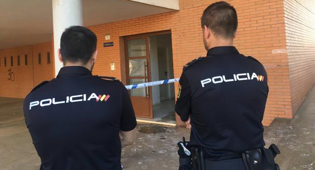Detenido en Dos Hermanas por robar catalizadores en cuatro coches estacionados en Almendralejo