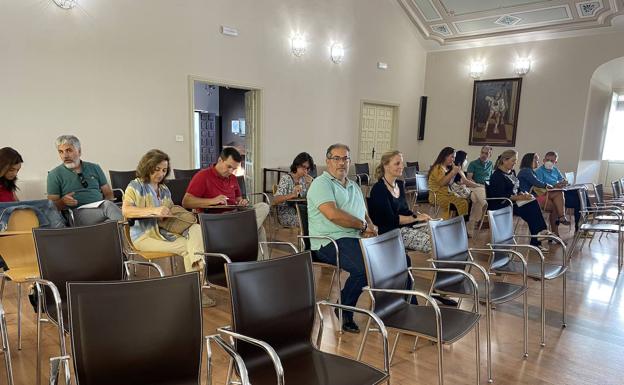 Conceden 124 becas escolares con una partida de 8.900 euros