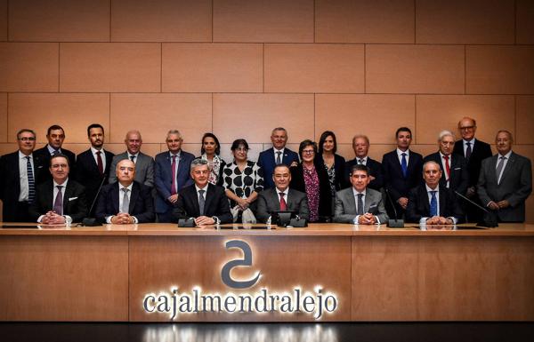 Cajalmendralejo recupera el edificio de plaza de San Francisco de Badajoz