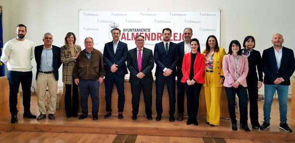 Almendralejo prepara un regalo para los vecinos de A Rúa en el 20º aniversario del hermanamiento