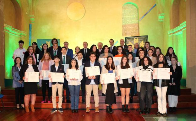 Dos alumnos de Secundaria de Almendralejo son premiados con las becas Espiga al estudio