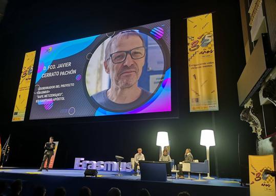 El IES Santiago Apóstol recoge el Premio Europeo a la Enseñanza Innovadora EITA 2022