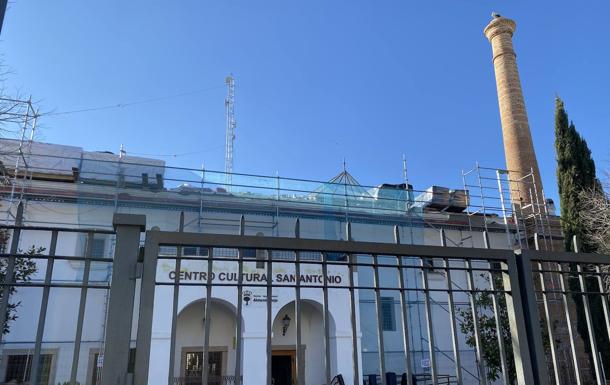 La obra de la techumbre del Centro cultural San Antonio terminará en marzo