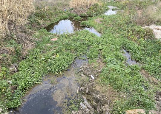 Denuncian que los vertidos residuales e industriales continúan llegando a los arroyos