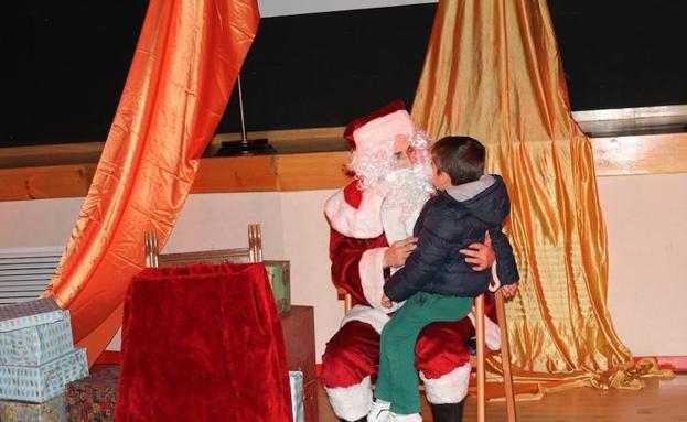 Esta tarde llega Papá Noel a Arroyo de la Luz