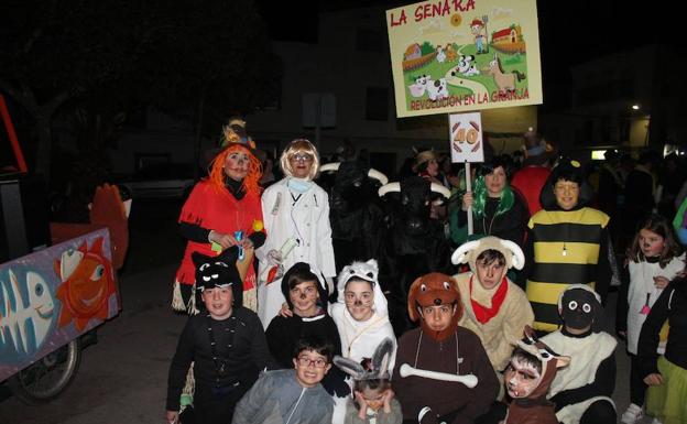 Las calles de Arroyo se llenarán de Carnaval en la tarde de hoy con el Desfile de Comparsas