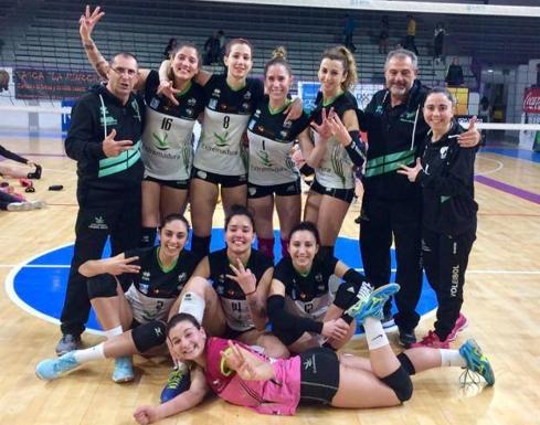 El Arroyo quiere despedirse de su afición como invicto en casa