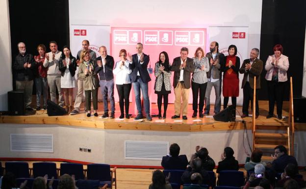 El PSOE Arroyo de la Luz continúa con su campaña electoral