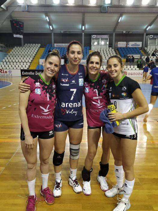 El Extremadura Arroyo lucha pero pierde (3-1) ante un sólido Arenal Emevé