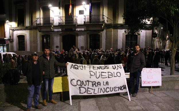 Los arroyanos vuelven a echarse a la calle para apoyar a sus agricultores y ganaderos